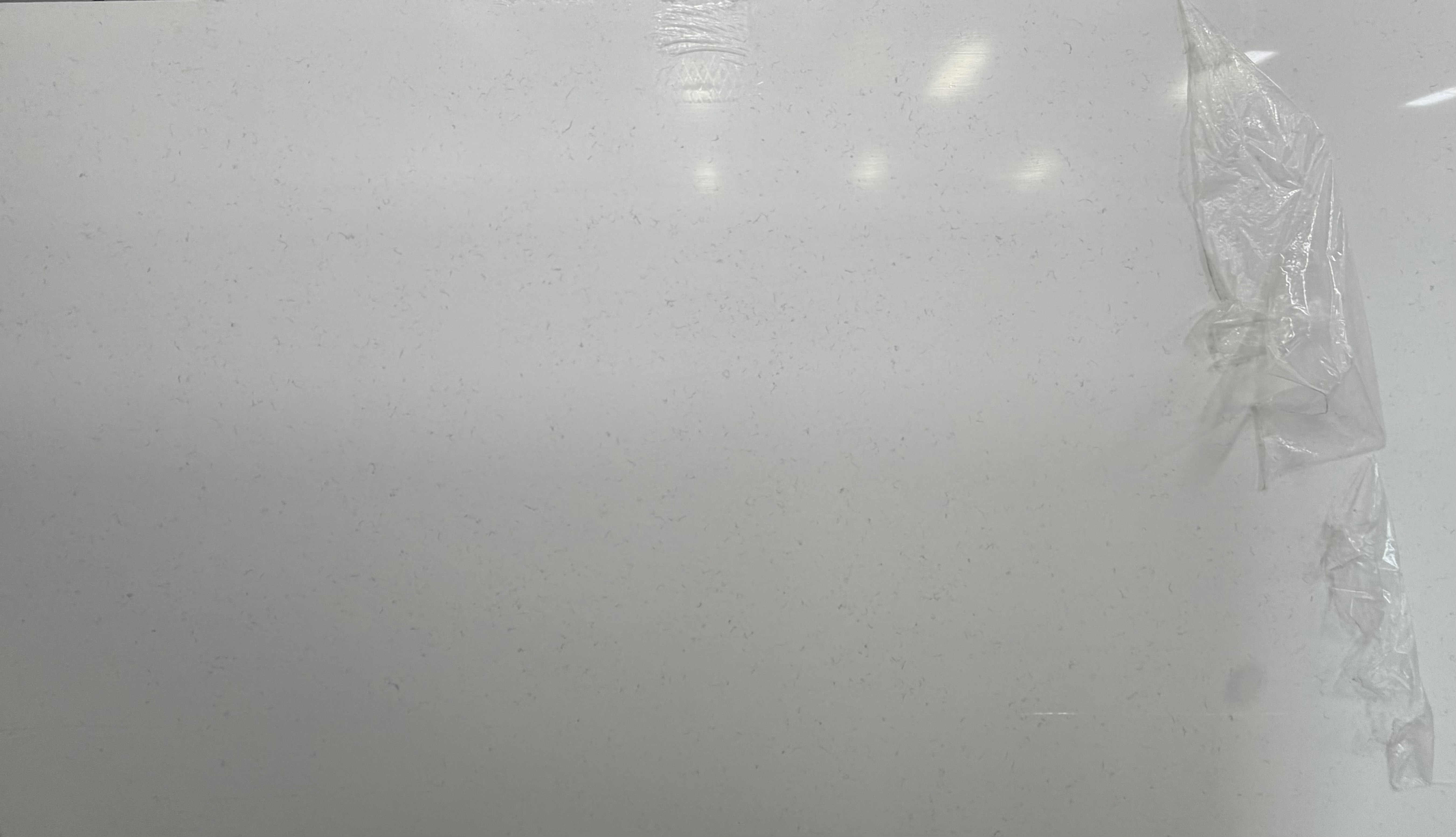 Carrara Mist